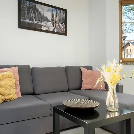 Elegancki Sun Seasons 24 W Szklarskiej Porebie Z Parkingiem By Renters Apartman Szklarska Poręba