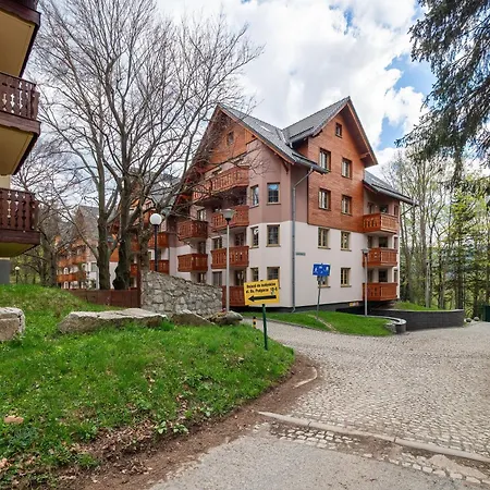 아파트 Elegancki Sun Seasons 24 W Szklarskiej Porebie Z Parkingiem By Renters *